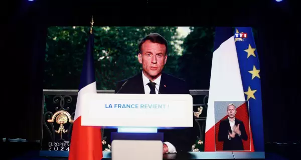 Emmanuel Macron, durante su discurso televisado desde El Elseo, este domingo en Pars.