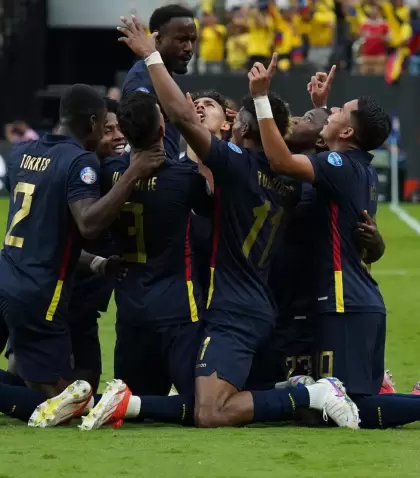 El festejo de Ecuador en su triunfo frente a Jamaica por la Copa Amrica.