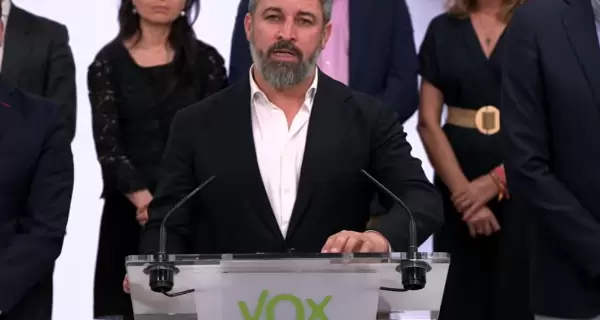 El presidente de Vox, Santiago Abascal, anunci la ruptura con el Partido Popular