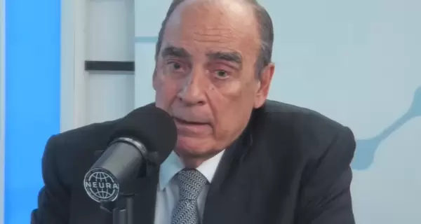 El jefe de Gabinete, Guillermo Francos, en Neura Media.