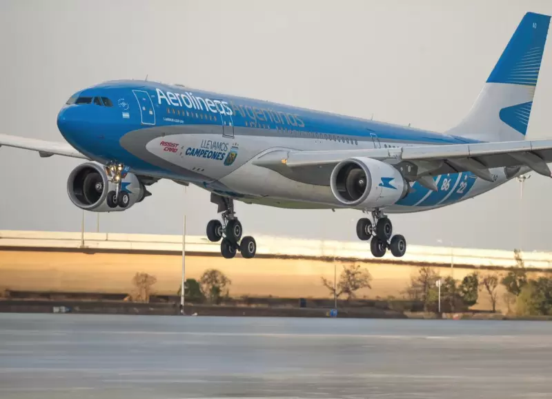 Las quejas de los pilotos de Aerolneas Argentinas por la falta de pasajes en primera clase.