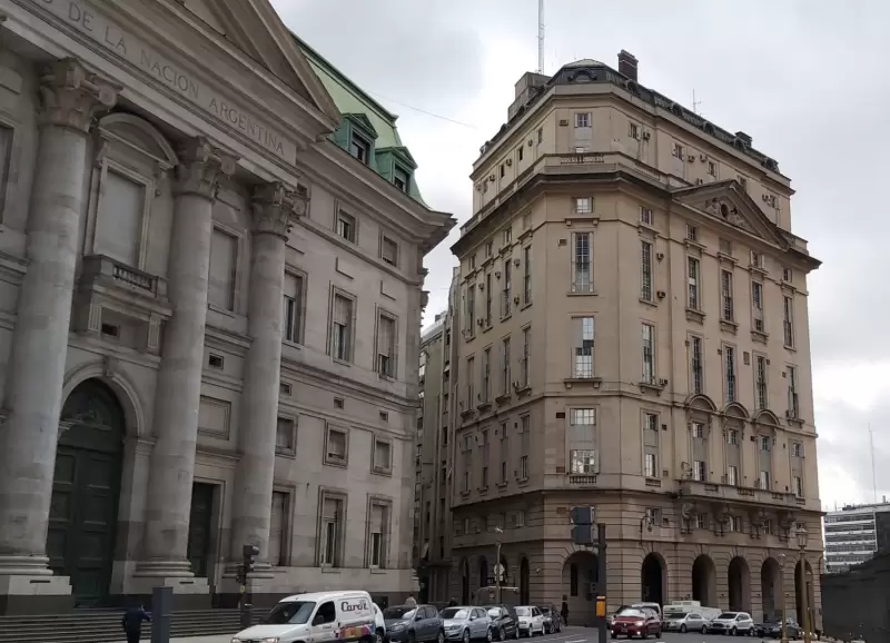 El Edificio Jos Hernndez (exMartnez de Hoz) es la sede de la nueva SIDE