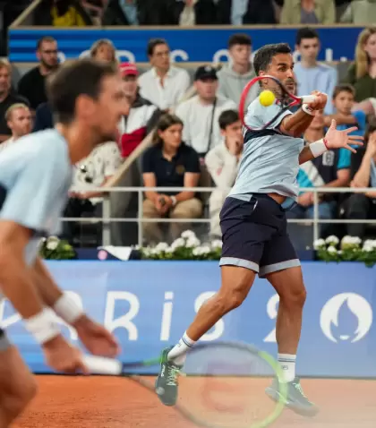 La pareja de dobles de Andrs Molteni y Mximo Gonzlez perdi frente a Rafael Nadal y Carlos Alcaraz en los Juegos Olmpicos Pars 2024