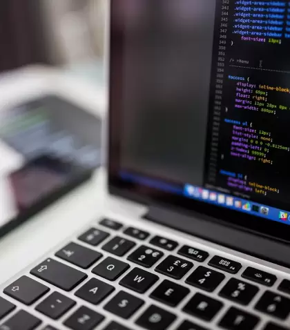 Es la primera vez que el Gobierno crea un organismo que utiliza la Inteligencia Artificial para patrullar ciberdelitos