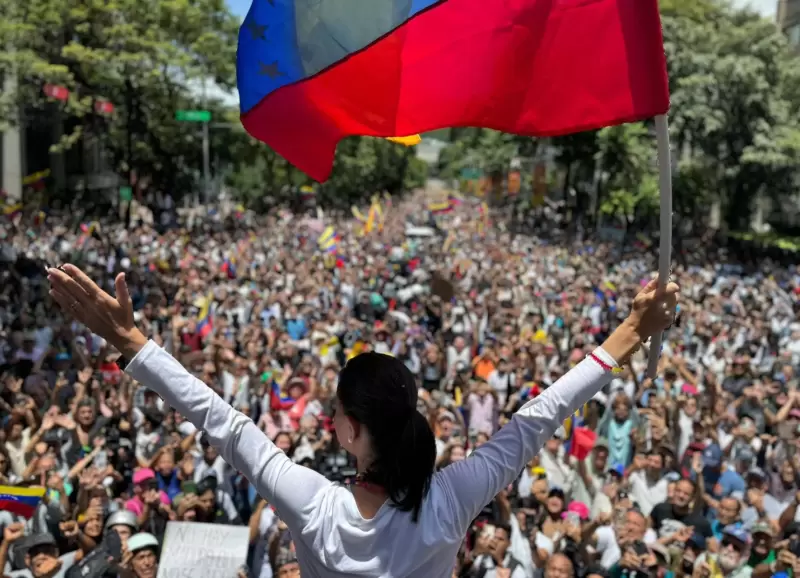 La lder de la oposicin venezolana, Mara Corina Machado, en una movilizacin en Caracas contra el Gobierno de Nicols Maduro