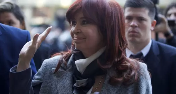 Cristina Fern�ndez de Kirchner al ingresar a Comodoro Py