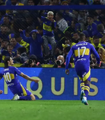 Cavani le dio la ventaja a Boca
