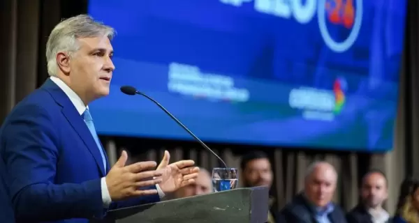 El gobernador de C�rdoba, Mart�n Llaryora, en el lanzamiento de Empleo +26, el nuevo programa para crear empleo en la provincia