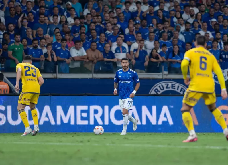 Cruzeiro elimin a Boca