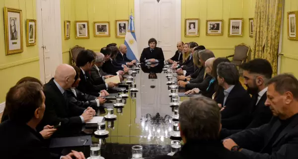 La reuni�n del presidente Javier Milei con diputados y senadores oficialistas y aliados