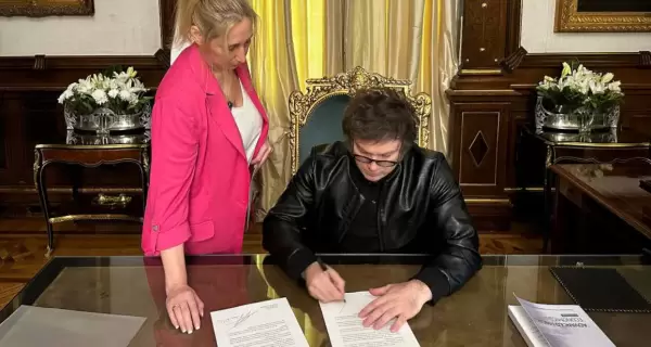 El presidente Javier Milei y la secretaria General de la Presidencia, Karina Milei