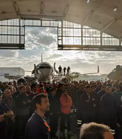 Trabajadores de la aviacin en Ezeiza