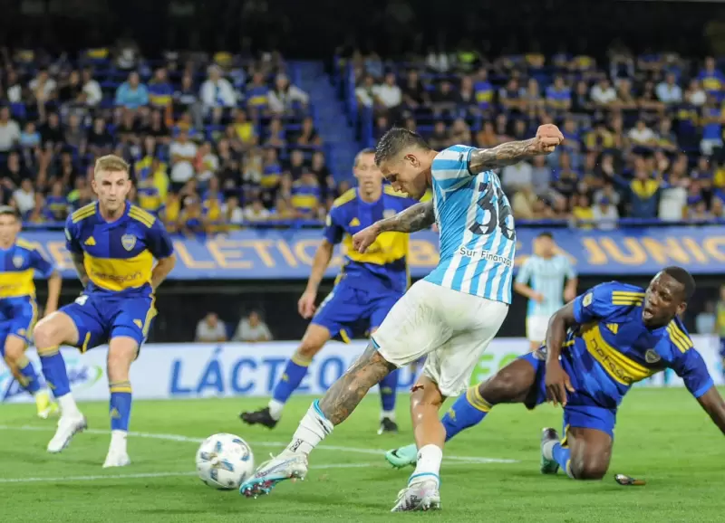 Boca y Racing se enfrentan en un duelo clave de la Liga Profesional