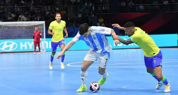 Mundial de Futsal: Argentina cay en la final ante Brasil.