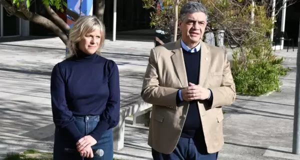 El jefe de Gobierno porte�o Jorge Macri y Mercedes Miguel, ministra de Educaci�n de CABA.