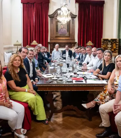 Reuni�n en la C�mara de Diputados de Mart�n Menem con bloques dialoguistas.