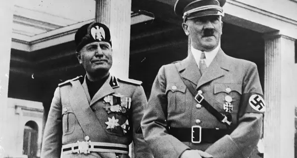 Hitler y Mussolini reunidos en M�nich en 1937
