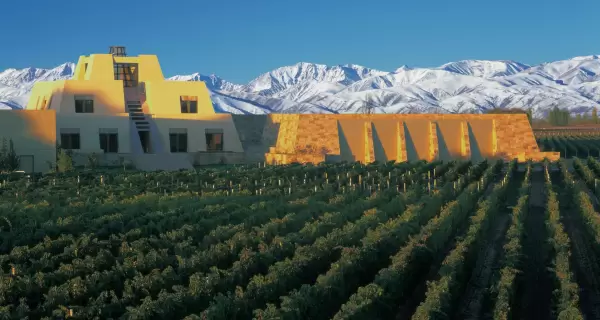 Catena Zapata, la bodega en la que est� el restaurante Ang�lica Cocina Maestra.