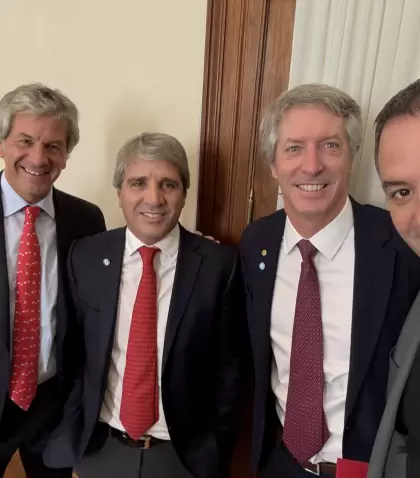 Manuel Adorni, Santiago Bausili, Luis Caputo y Juan Pazo