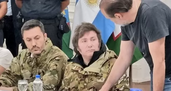 El presidente Javier Milei y el ministro de Defensa Luis Petri.