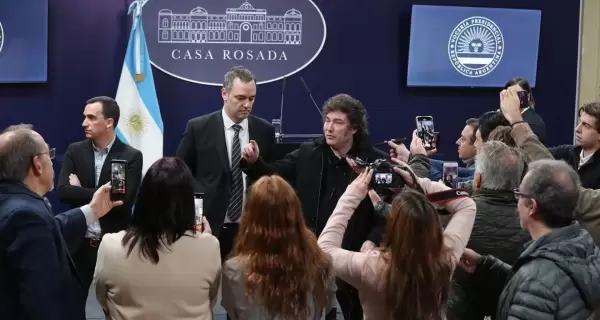 Javier Milei y Manuel Adorni en Casa Rosada