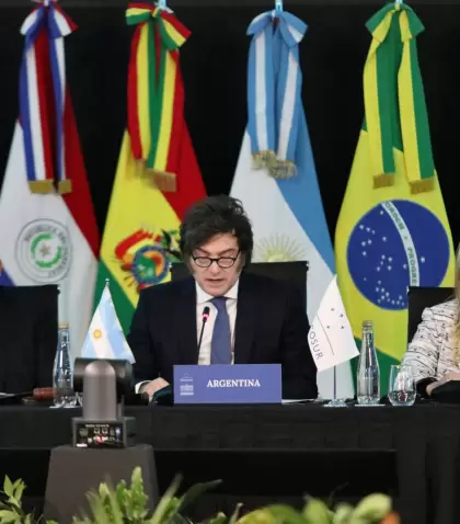 El presidente Javier Milei durante la Cumbre de Jefes de Estado del Mercosur.