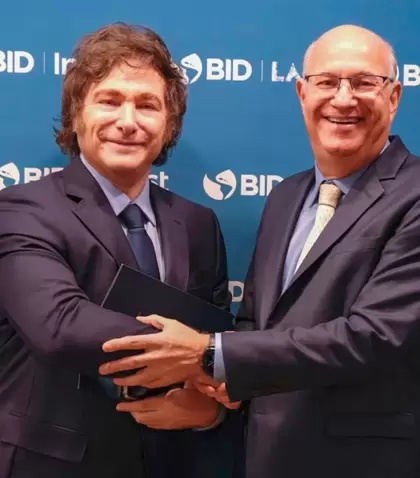 El presidente Javier Milei y el presidente del BID, Ilan Goldfajn.