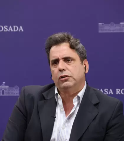 Lisandro Catal�n.