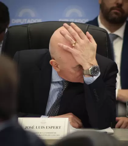 Jos� Luis Espert en la Comisi�n de Presupuesto de la C�mara de Diputados.
