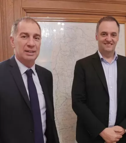 El ministro del Interior, Diego Santilli, y el jefe de Gabinete, Manuel Adorni.