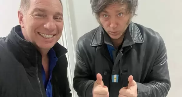Diego Santilli con Javier Milei