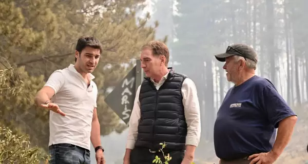 Ignacio Torres y Diego Santilli, en Chubut.