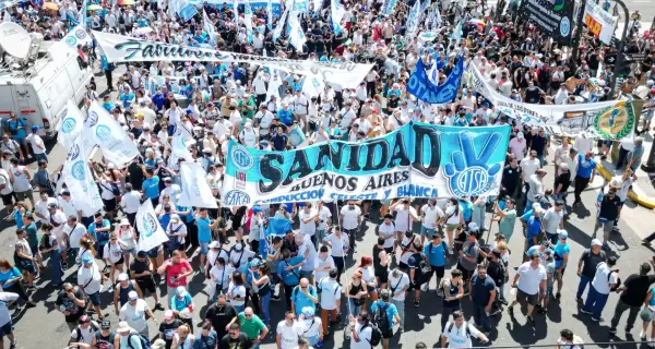 La marcha ser� el d�a que se trate la reforma laboral en Diputados.