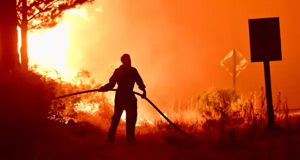 Los gobernadores patag�nicos pidieron al Congreso que promulguen la Ley de Emergencia �gnea.