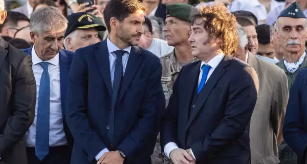 Maximiliano Pullaro y Javier Milei