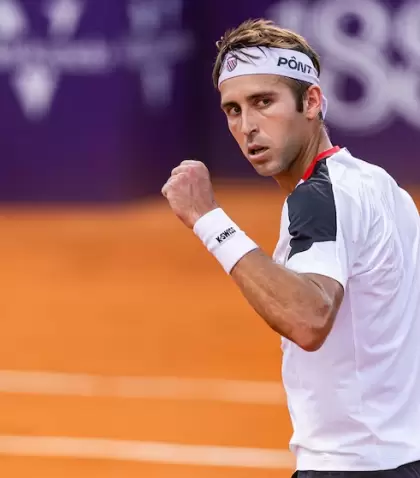 El argentino Tom�s Etcheverry.