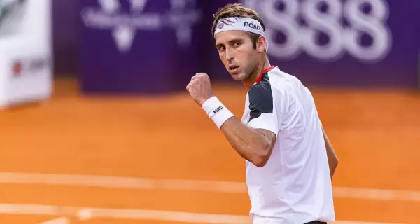 El argentino Tom�s Etcheverry.