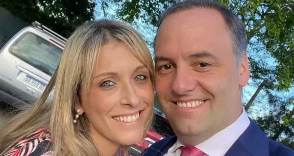 AdorniGate: la pol�mica por el viaje de la esposa del jefe de Gabinete a Nueva York.