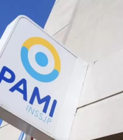 Falta de pagos, deudas y recortes en PAMI: el reclamo de los trabajadores.