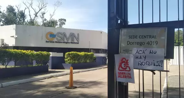 Paro de 24 horas del SMN: entre el reclamo por los despidos y la modernizaci�n del Gobierno.