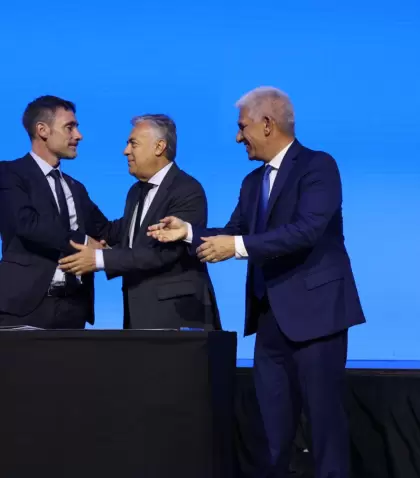 Lamothe, Cornejo y Poggi en la apertura del Encuentro Federal de Industrial Culturales.