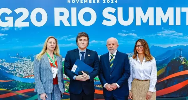 El presidente Javier Milei y su par brasile�o, Lula da Silva, durante el G20 realizado en Brasil.